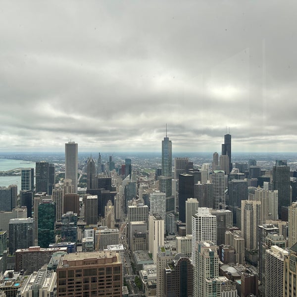 Photo taken at 360 CHICAGO by Andrii on 8/27/2023
