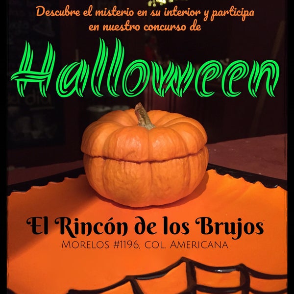รูปภาพถ่ายที่ El Rincón de los Brujos โดย Roxy H. เมื่อ 10/29/2017