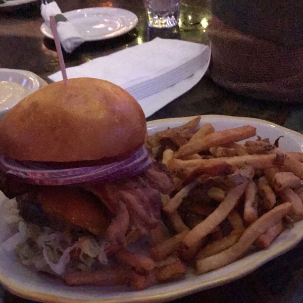 The Kim and Marie burger. With bacon 👌🏽🍔🥓😋