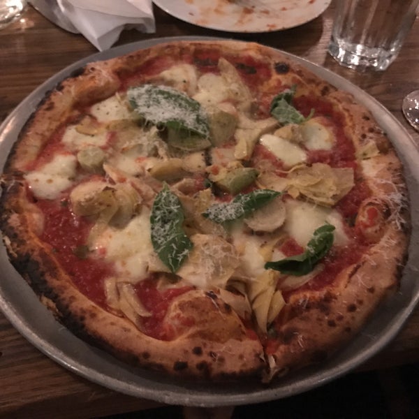 The Artichoke Pizza was the best Pizza ever. The Mussel Appetizer was tasty & steamed to perfection.