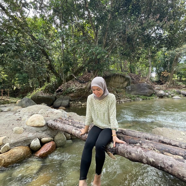 Air Terjun Kalumpang - River