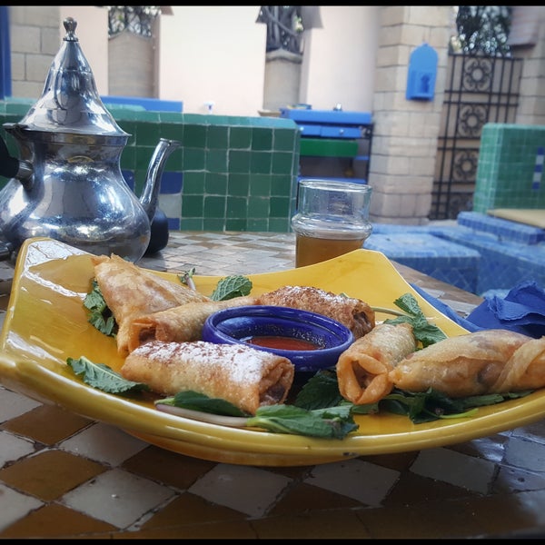 The ambiance is very relaxing, with trees and water fountains. The food is just delicious. One of the best places to be in Casablanca.