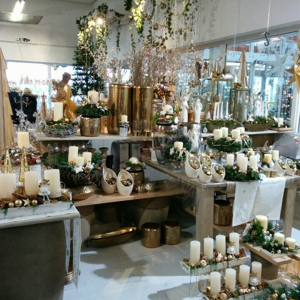 Photos At Lenders Gartencenter Flower Shop