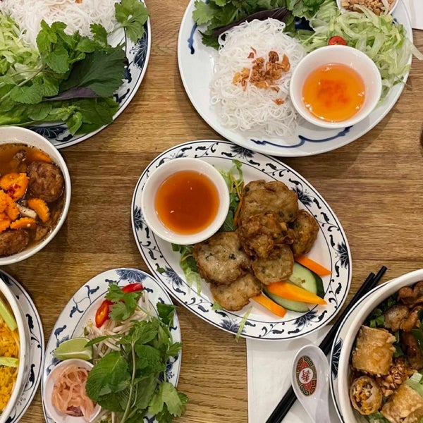 Photo taken at BunBunBun Vietnamese Food by Cici Y. on 8/29/2022