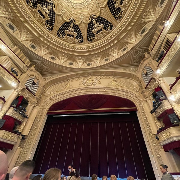 1/23/2022 tarihinde Stanislavziyaretçi tarafından Национальная опера Украины'de çekilen fotoğraf