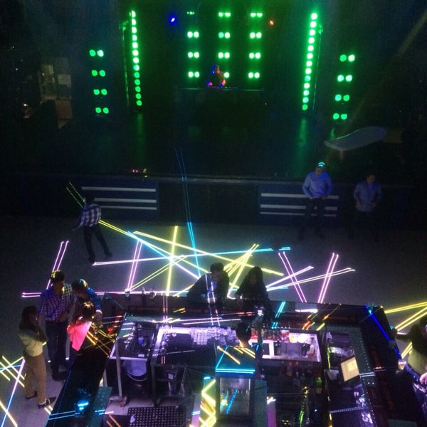 Foto diambil di Sky Club &amp; Concert Hall oleh Ольга Б. pada 3/14/2015