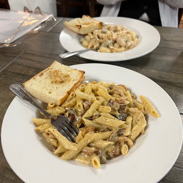 Gypsy's Trattoria Italiana Italian Restaurant in Southside