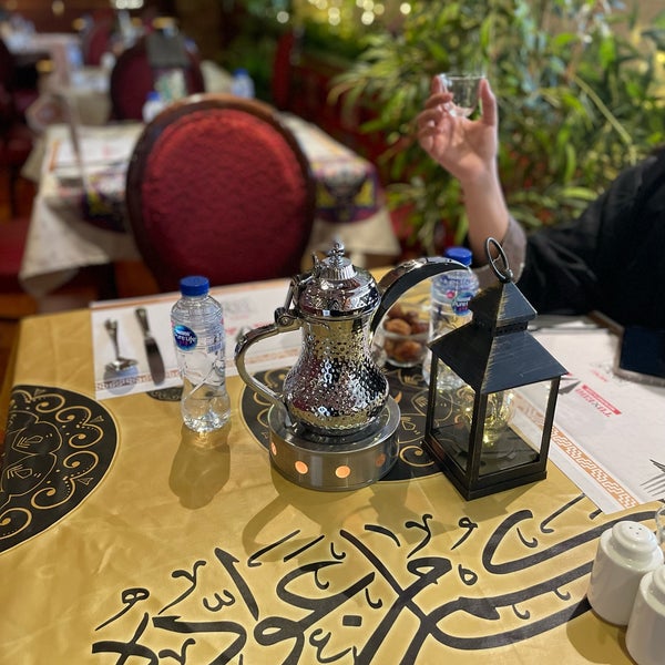4/9/2023 tarihinde SARA ✨.ziyaretçi tarafından Tuxedo Restaurant&amp;Cafe'de çekilen fotoğraf
