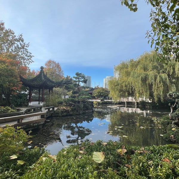 Das Foto wurde bei Dr. Sun Yat-Sen Classical Chinese Garden von Asma am 10/25/2023 aufgenommen