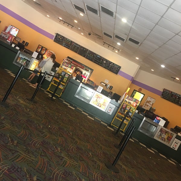 Sandhills Cinema 18 tips from 697 visitors
