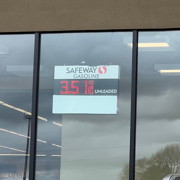 Safeway Grocery Store