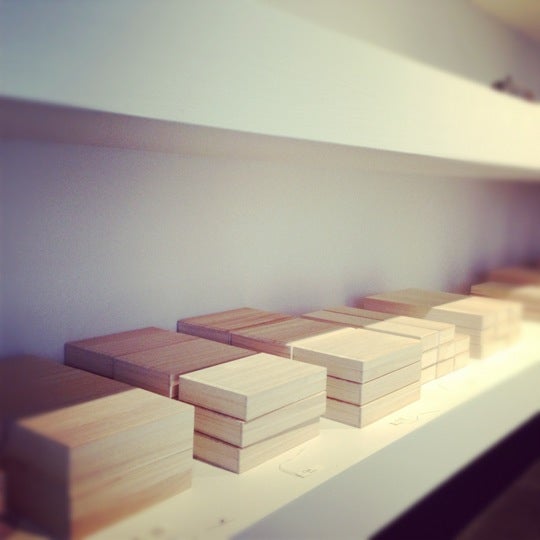 Photos At 箱義桐箱店 谷中店 Gift Shop In 千駄木