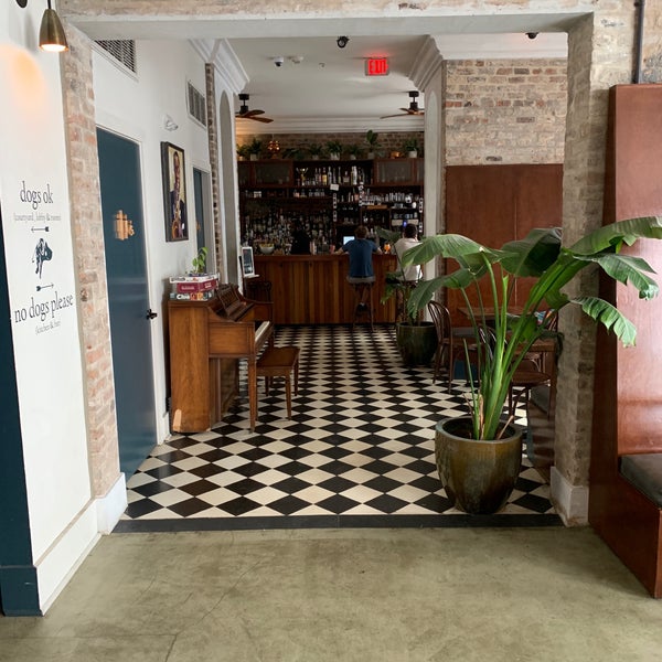 รูปภาพถ่ายที่ Catahoula Hotel &amp; Bar โดย Douglas เมื่อ 3/11/2019