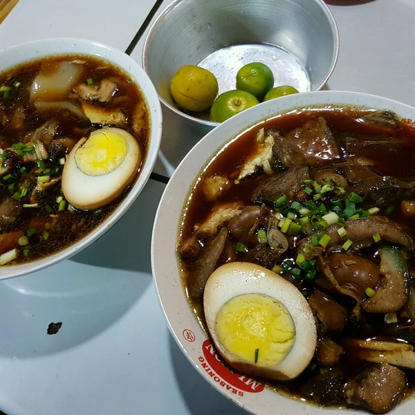 Kwe Kia Theng Chinese Restaurant In Jakarta Barat