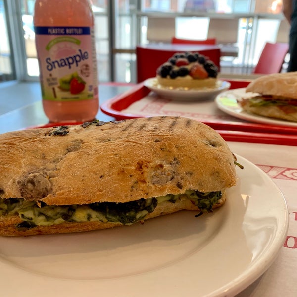 Pâtisserie StMartin Vimont Laval, QC