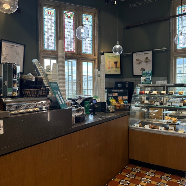 Starbucks Bath Spa Station, Platform 1, Dorchester Street