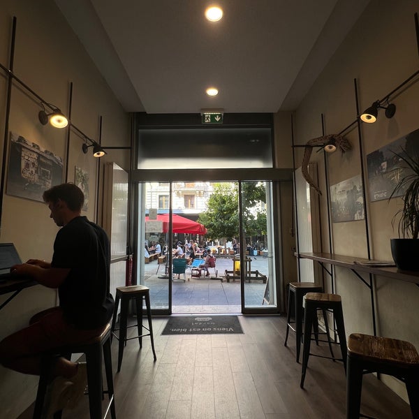 Photo taken at Boréal Coffee Shop by Reema M. on 8/12/2022