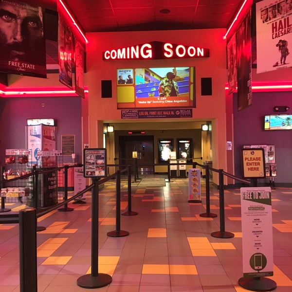 Photos at Regal Burlington 22 tips from 1880 visitors