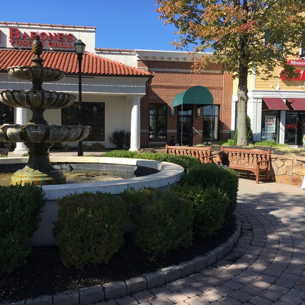 Moorestown Commons Shopping Mall