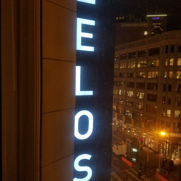 Снимок сделан в Hotel Zelos San Francisco пользователем Natalie N. 2/27/2018