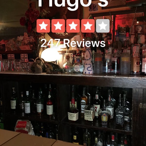 Das Foto wurde bei Hugo&#39;s Restaurant von FrecklesUSA am 11/18/2017 aufgenommen