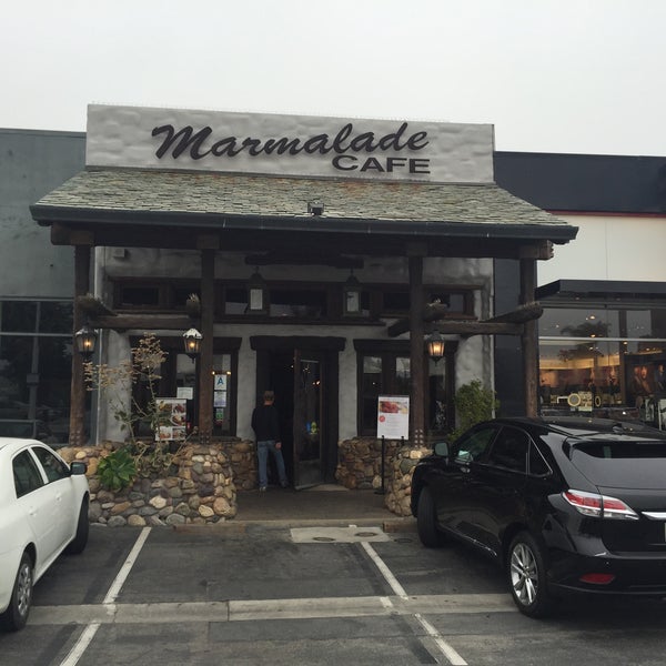 Das Foto wurde bei Marmalade Cafe Malibu von El P. am 6/18/2015 aufgenommen