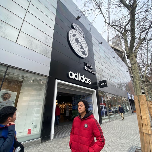 Photos at Adidas Store Real Madrid Bernabéu - Nueva España - Calle del  Padre Damian 4, Estadio Santiago Bernabeu