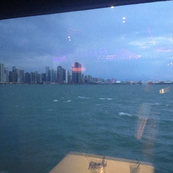Foto tomada en Odyssey Cruises  por Tricia T. el 5/3/2013