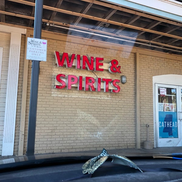 Wine & Spirits In The Quarter 4 tips
