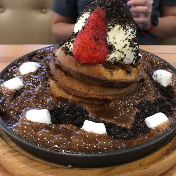 Molten Chocolate Cafe Melaka Travelmalaysia