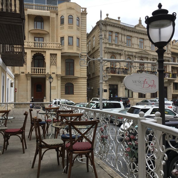 5/3/2017 tarihinde Екатерина П.ziyaretçi tarafından Merci Baku'de çekilen fotoğraf