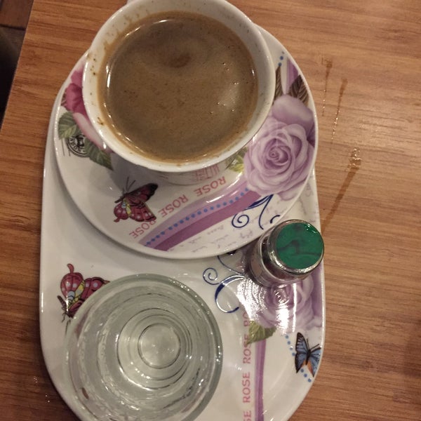 6/20/2017 tarihinde Fatih Y.ziyaretçi tarafından Meşk Cafe&amp;Restaurant'de çekilen fotoğraf