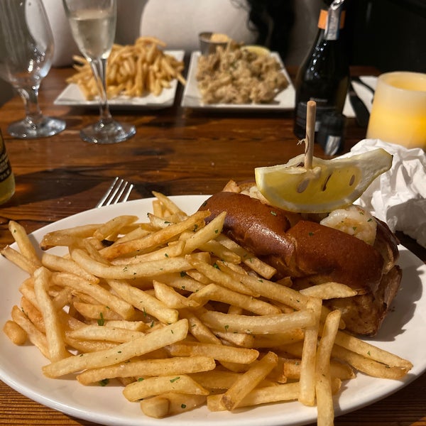 Martha's Vineyard Chowder Company Seafood Restaurant