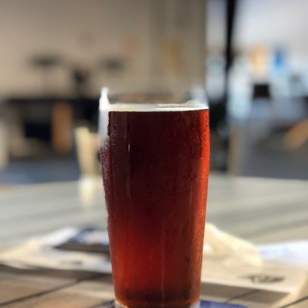 Photo taken at Due South Brewing Co. by Robin D. on 1/1/2019
