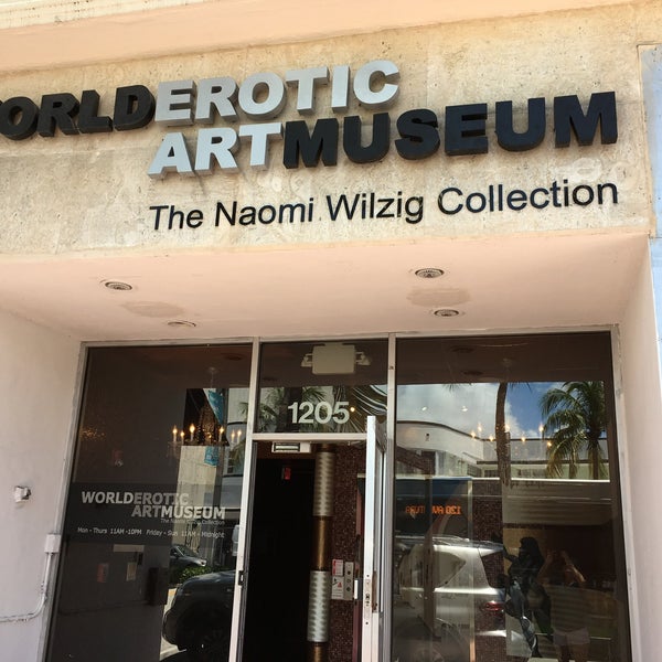 Photo taken at World Erotic Art Museum by Robin D. on 8/9/2017