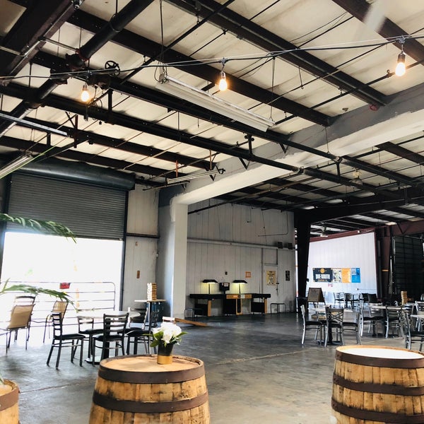 9/12/2018에 Robin D.님이 Due South Brewing Co.에서 찍은 사진