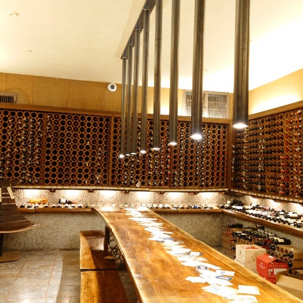 Foto diambil di Enoteca Alessi oleh あさぎ a. pada 9/9/2023