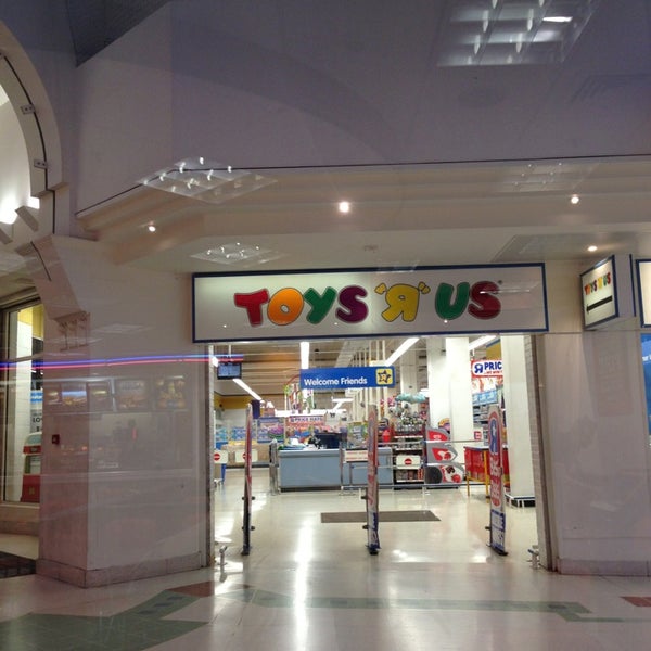 Toys r hotsell us victoria park