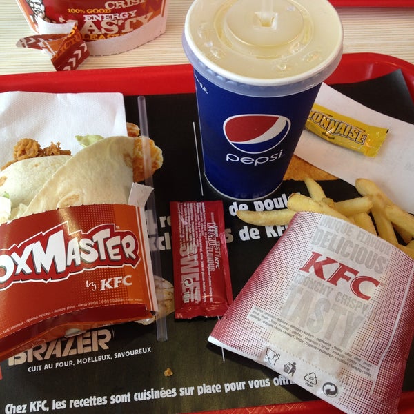 Photo taken at KFC by 💓 Ody P. on 4/10/2013