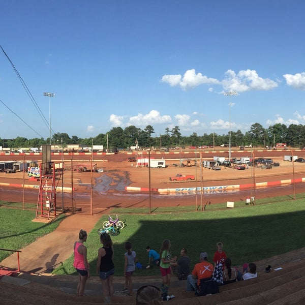 Photo taken at Dixie Speedway Home of the Champions by Scott B. on 6/13/2015