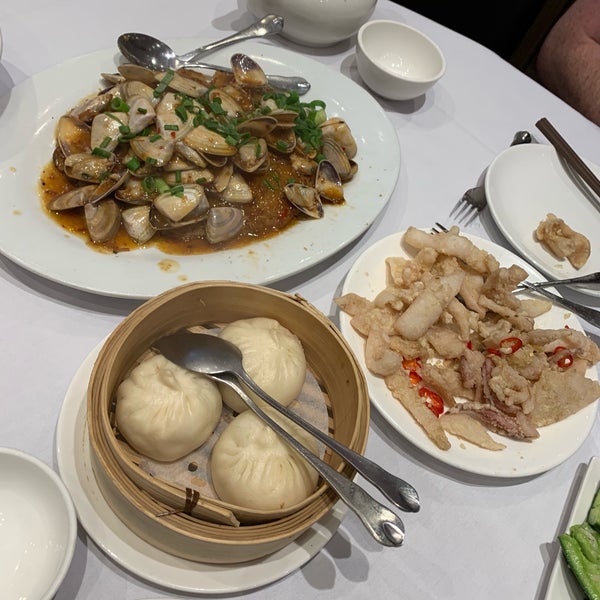 6/2/2019 tarihinde Sarah S.ziyaretçi tarafından Golden Century Seafood Restaurant'de çekilen fotoğraf