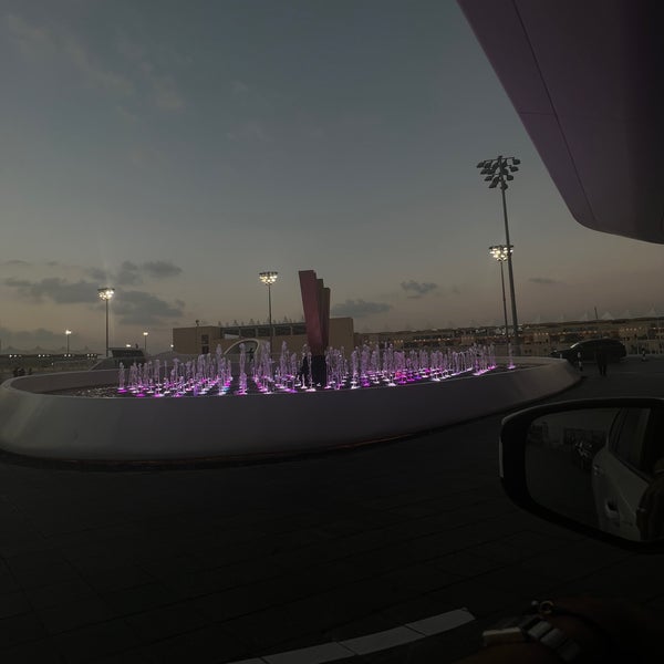 Photo taken at W Abu Dhabi - Yas Island by Abdulaziz on 12/18/2022