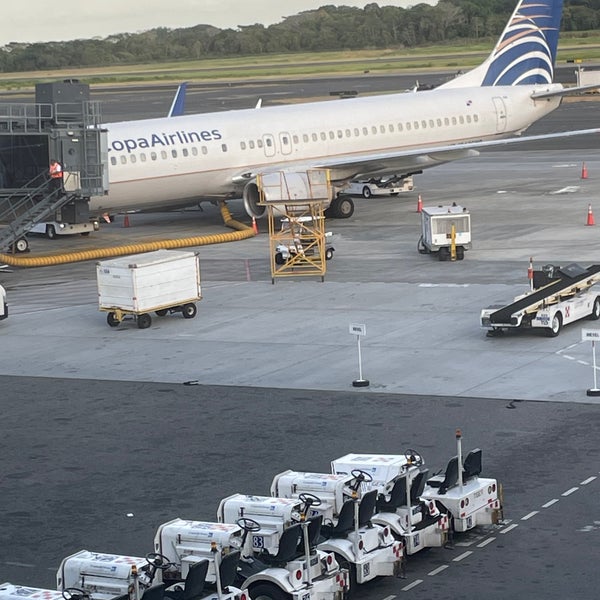 รูปภาพถ่ายที่ Aeropuerto Internacional de Tocumen (PTY) โดย Eszter S. เมื่อ 2/2/2024