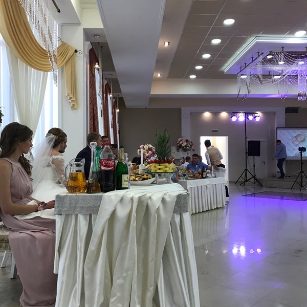 Eshil ada - Middle Eastern Restaurant in Симферополь