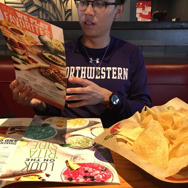 Photo taken at Chili&#39;s Grill &amp; Bar by Ilse V. on 3/24/2019