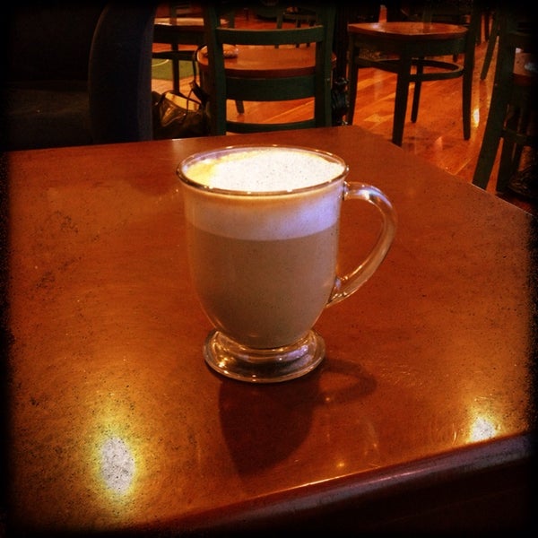 11/19/2013にJeremiah M.がGreenberry&#39;s Coffee Co.で撮った写真