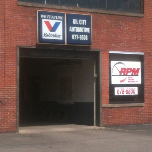 Ойл сити магазины спб. Ойл сити санкт петербург. Ситиойл. Сеть автосервисов. Автомобили ойл сити.