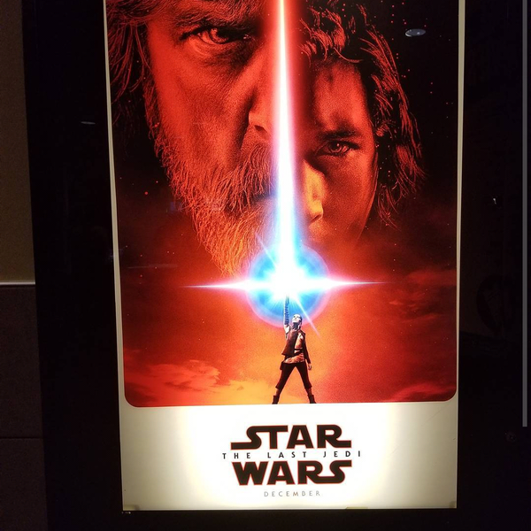 Regal UA Farmingdale & IMAX Farmingdale에서 영화관일에서의 사진