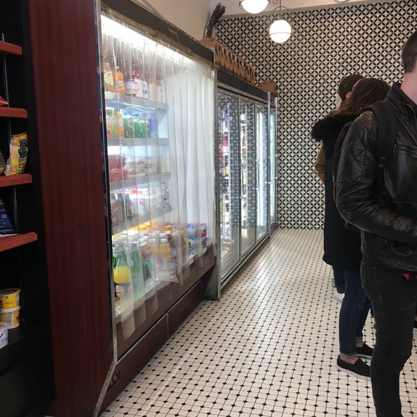 Photo taken at Smith St. Bagels by Hanna W. on 3/17/2018