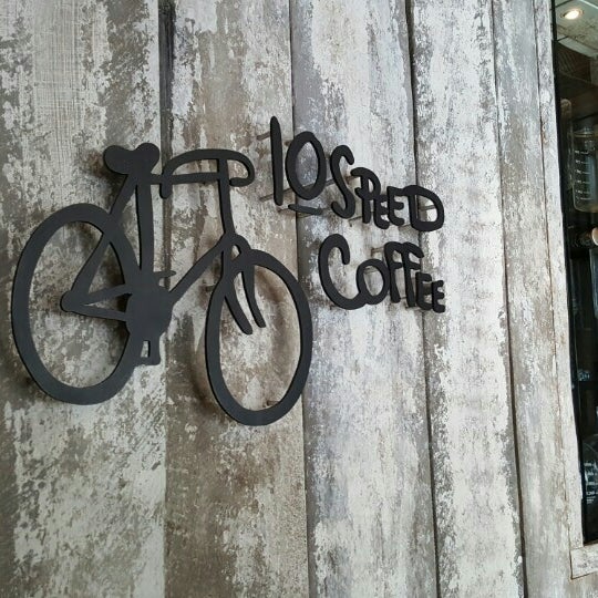 12/12/2015にTerrenceが10-Speed Coffee Calabasasで撮った写真